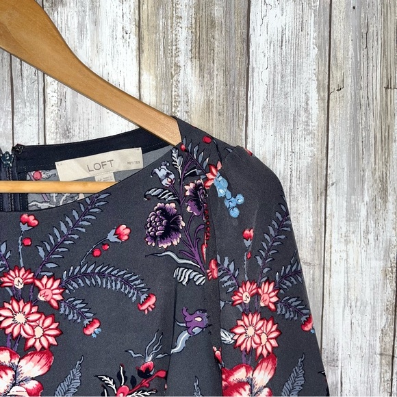 Loft Grey Floral Petite 3/4 Sleeve Pink Blue Mini Dress 6P - Picture 2 of 6